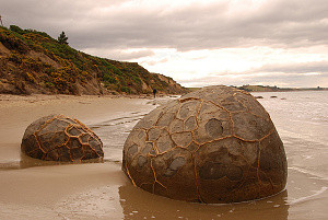 moeraki 1.jpg