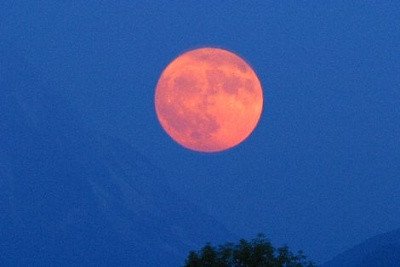 luna rossa.jpg